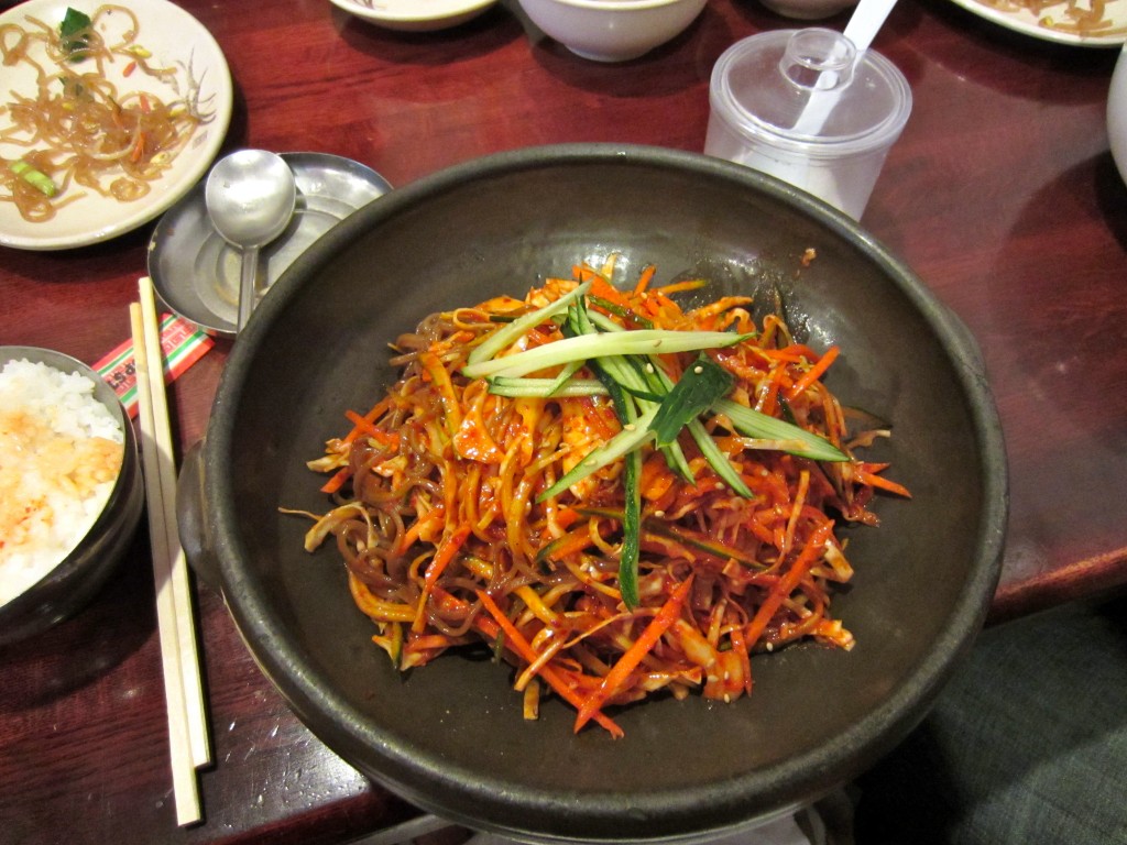 Acorn noodles