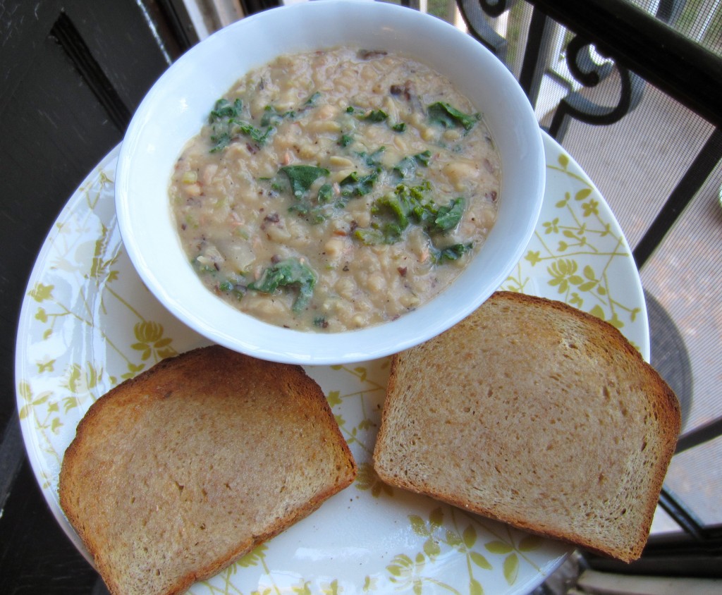 Classic Tuscan White Bean Soup